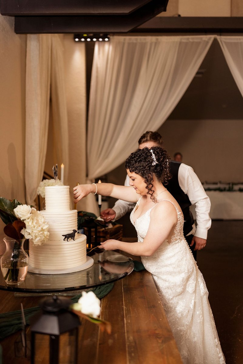 Bakers Ranch Wedding Venue tweet media