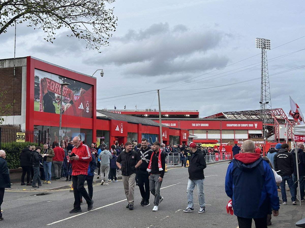 GaryMarriott007's tweet image. A wins a win and we should have scored a couple first half when they were all over the place, but it ain’t Forest if they don’t make hard work of it. On the bright side a trip to Brum will save me a fortune. Roll on the semi’s. 🤣🤣 #NFFC #VILLA @EuropaLeague