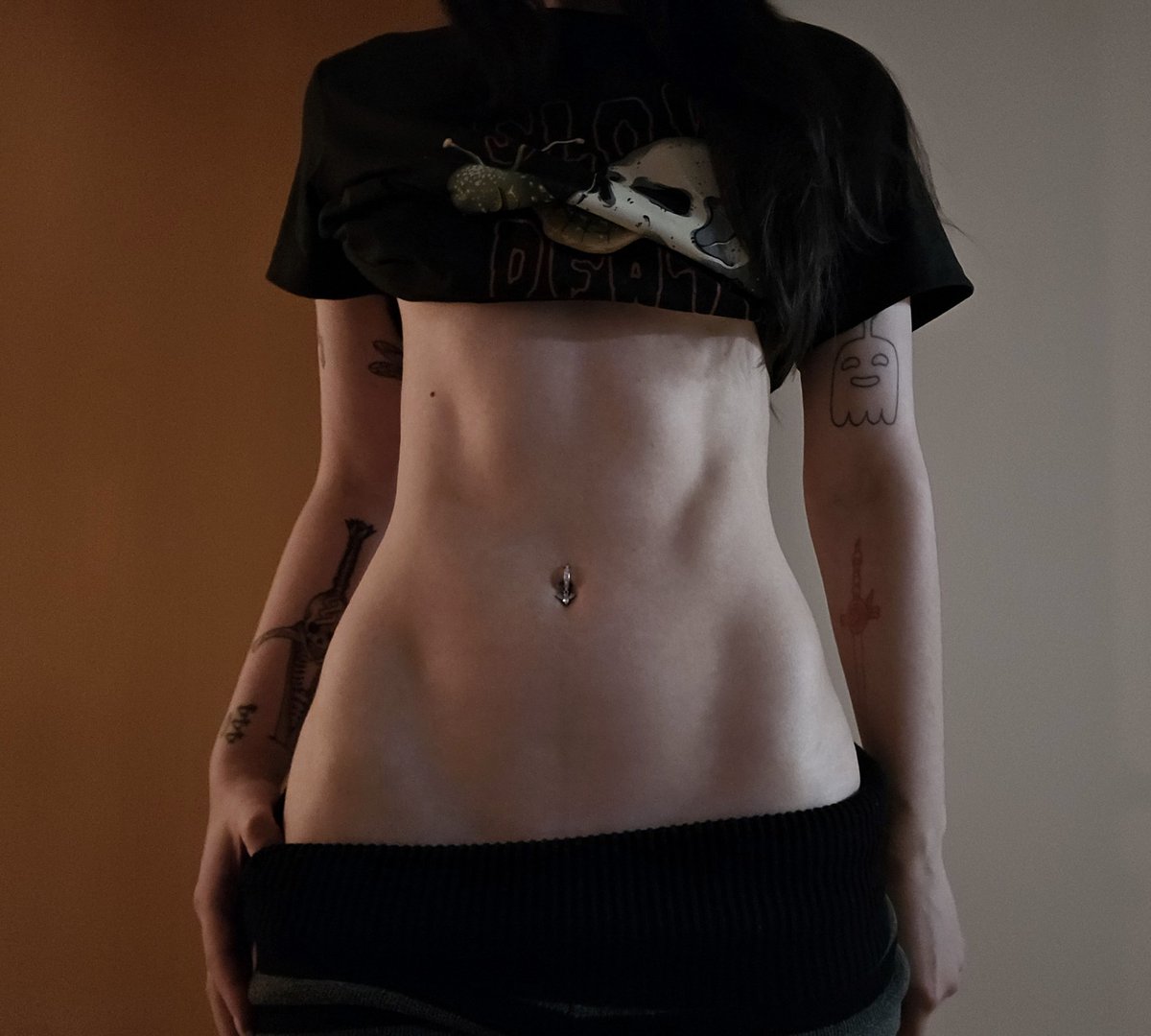 weeniestwee's tweet photo. Genetics + gym ✨️ https://t.co/ShfhQHu1pq