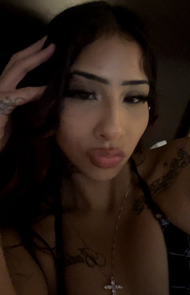 Angela dee tweet media