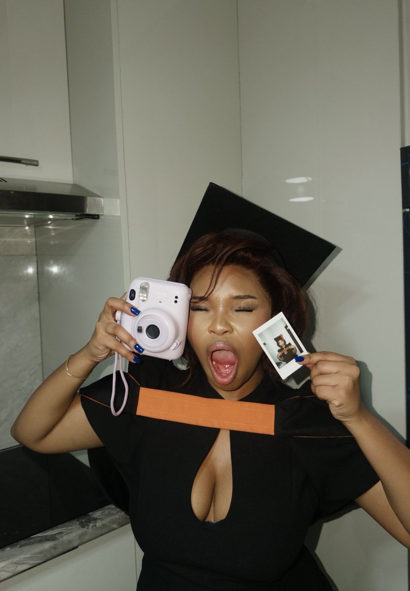 hottie🧸 tweet media