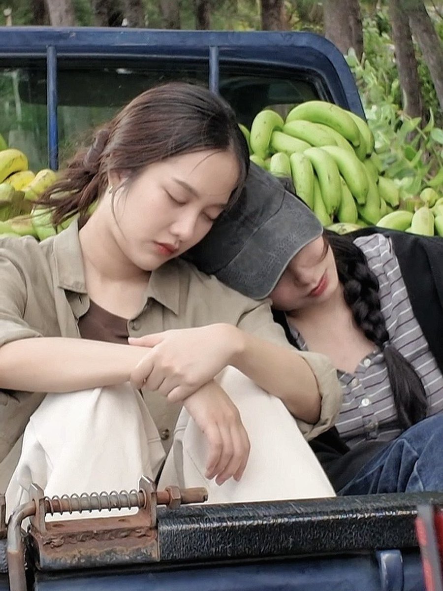 Pao 🦦🌷 tweet media