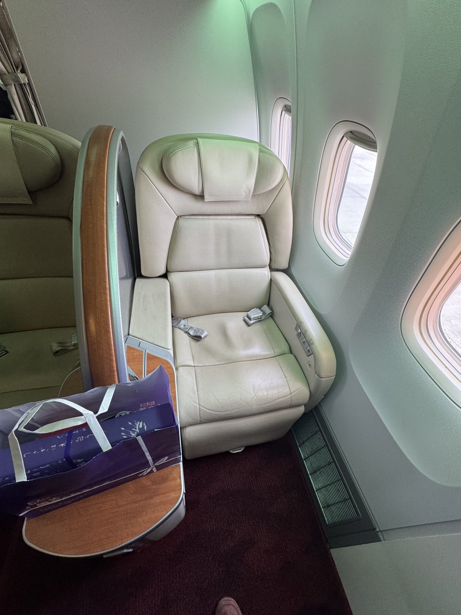 しゅうろくももし tweet media