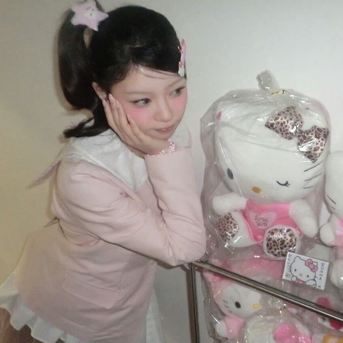 hanunu ⭑.ᐟ tweet media