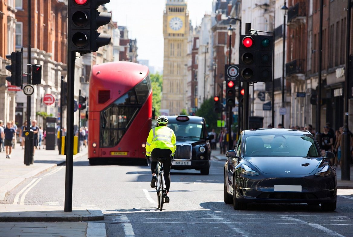 T J - 🇬🇧 FSD Advocate tweet media