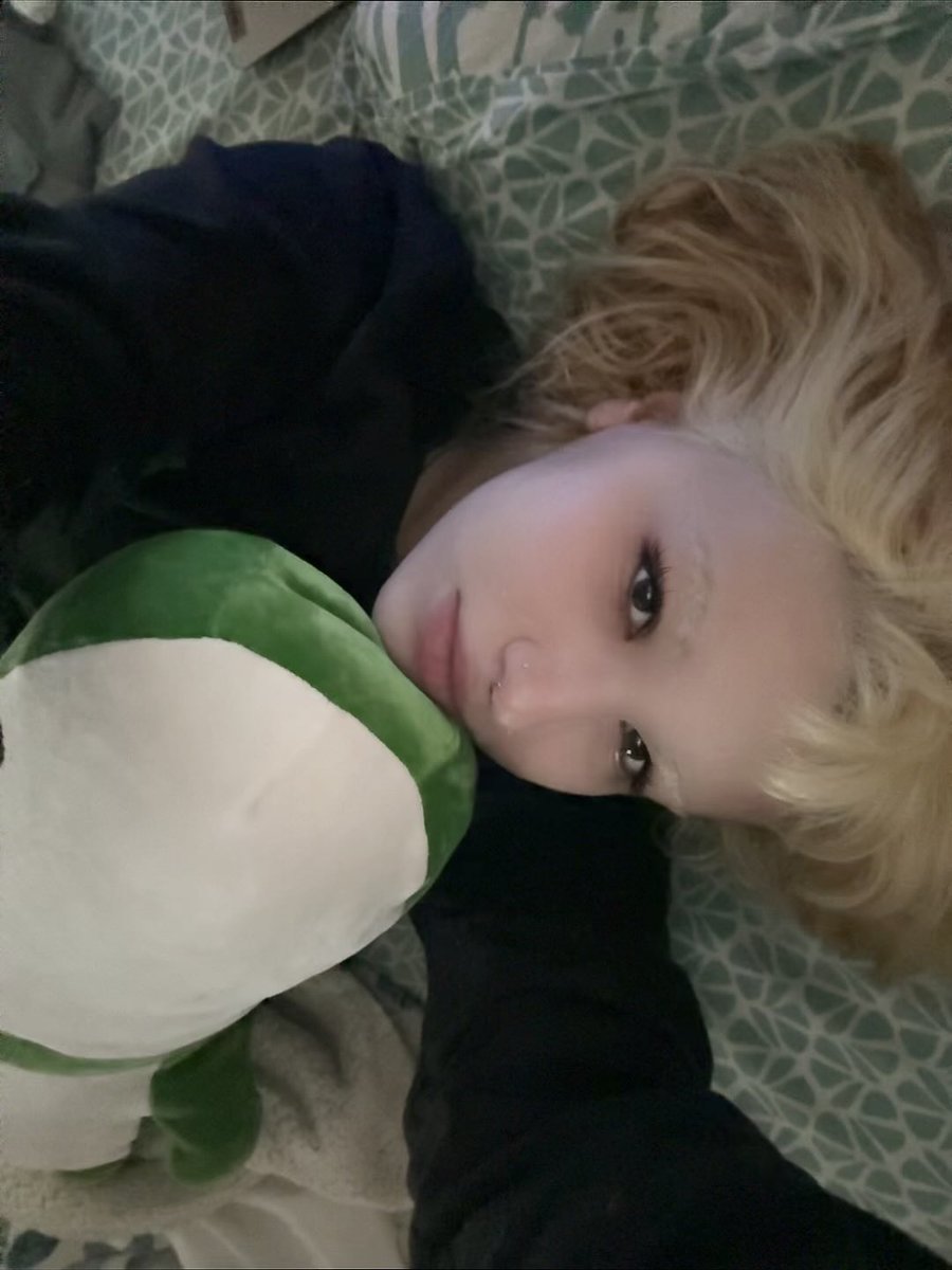 capynesi's tweet photo. 🐊 https://t.co/scc3RNrSg8