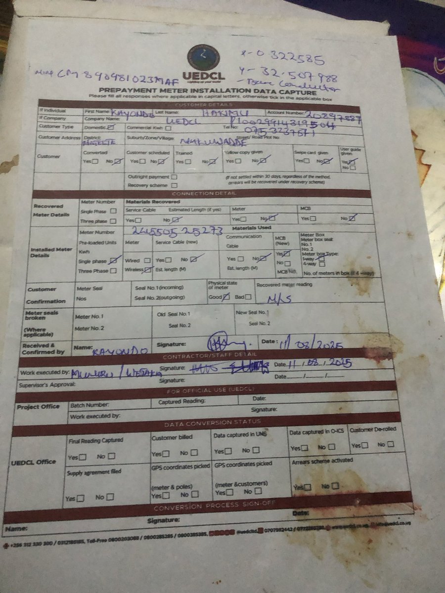 Hakim1Kayongo's tweet photo. I thank the team from @UEDCLTD who have come to my home to solve the escalating problem. They realised that my metre crashed and can’t proceed any more. Thy promised that with in short period of time thy will bringing a new one. I think they will keep there word this time round. https://t.co/zmChIplYjR