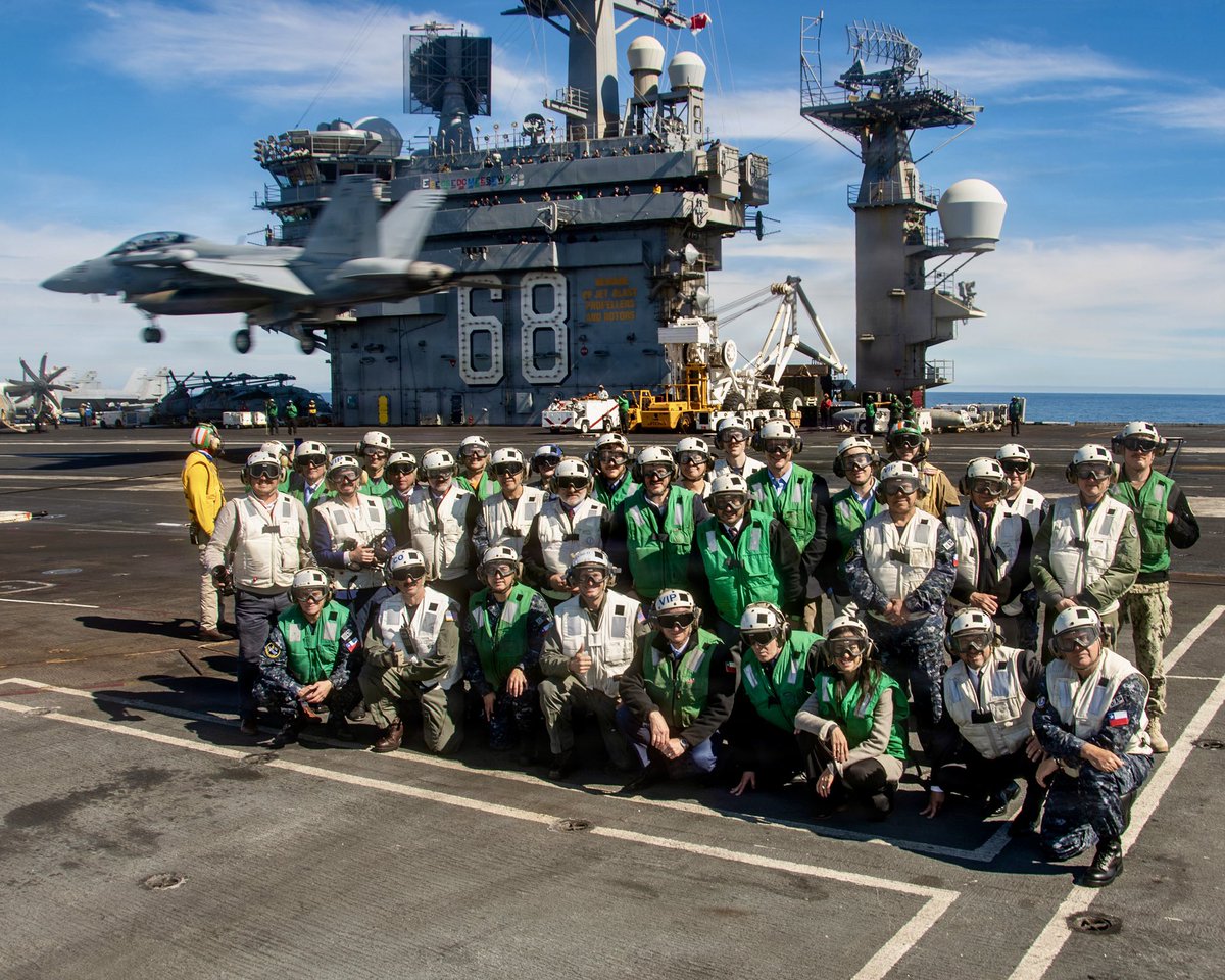 <a href="/Stray_Signal/">Exostryker</a> 🇨🇱🫡