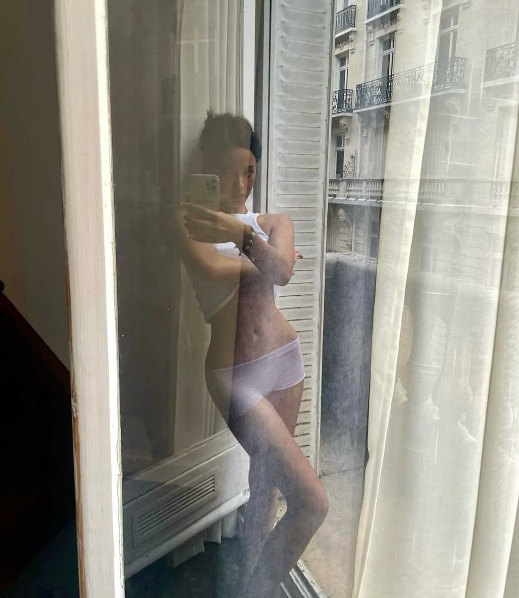 lizz🐁 gordinha mas ta bom tweet media