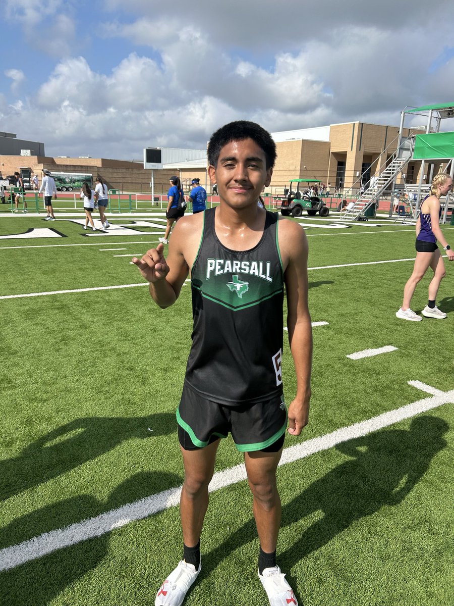 CoachSHDZ's tweet photo. Congratulations to our Pearsall Maverick Regional qualifiers! The Mavericks will compete next week in the 3200m, 400m, 4x400 relay and the Long jump.

Great job Mavericks!

@pearsallisd @pearsallath @PTXMavsFootball https://t.co/eFjmZJ6rVm