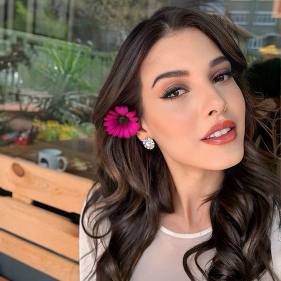 𝓜𝓪𝓱𝓪𝓼𝓼𝓲𝓷𝓮 𝓜𝓮𝓻𝓪𝓫𝓮𝓽 💫 tweet media