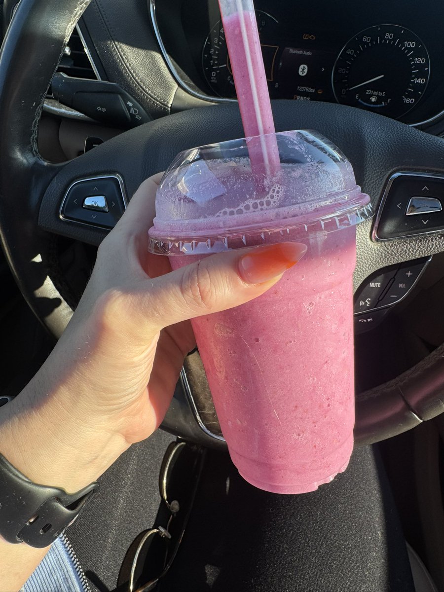 𝔾olden ✨☁️ tweet media