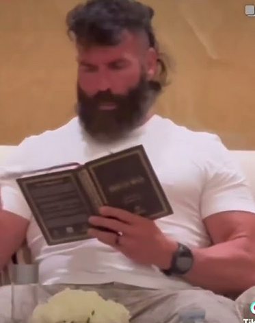 Martinez Politix tweet media