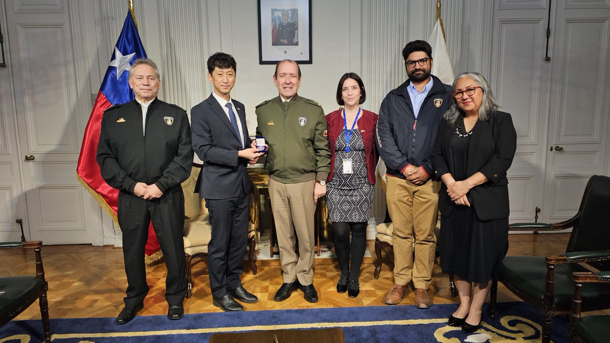 𝗜𝗡𝗧𝗘𝗥𝗡𝗔𝗖𝗜𝗢𝗡𝗔𝗟 | ​El Presidente Nacional, Juan Carlos Field, se reunió con el Cónsul de Corea en Chile, Kiseob Park, quien invitó formalmente a Bomberos de Chile a un seminario especializado en incendios forestales.
Más detalles en 👇🏽
instagram.com/reel/DXNZRSVAK…