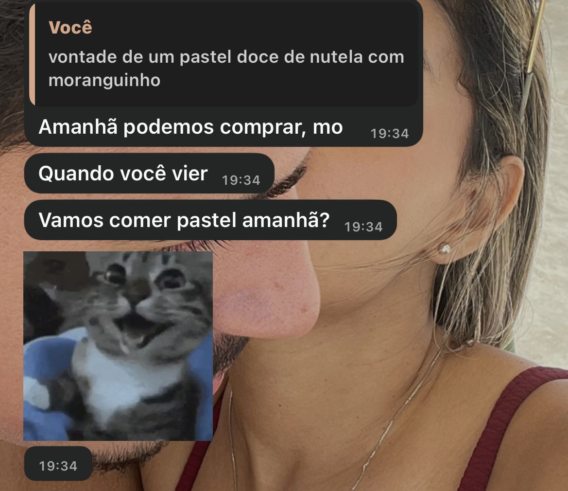 arianyads's tweet photo. meu namorado:   // meu namorado também: https://t.co/DGhLnYKYqg