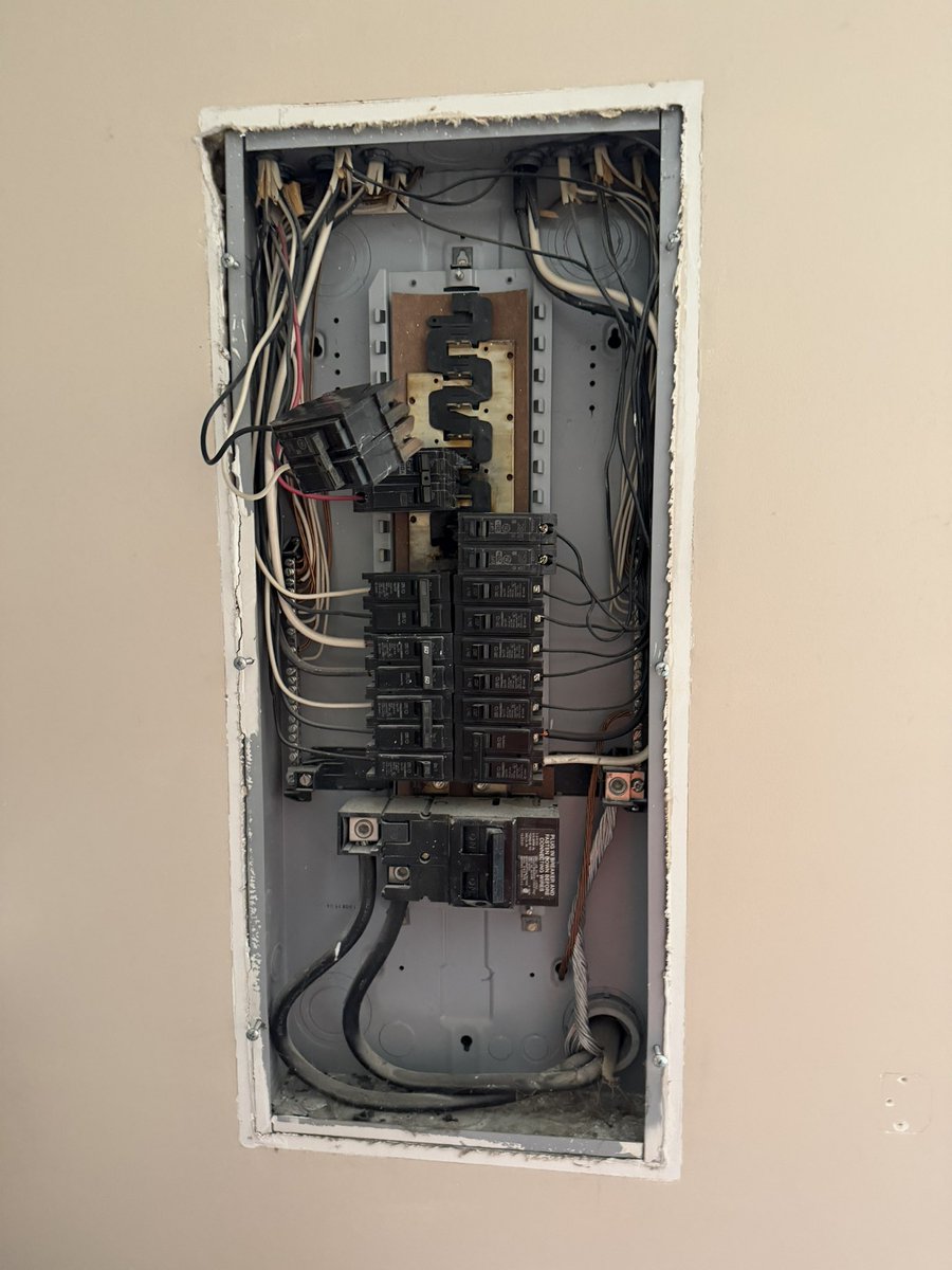 Jason Walls tweet media