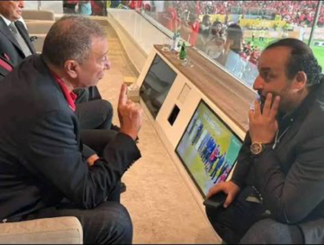 Neveen Gamal نيڤين جمال tweet media