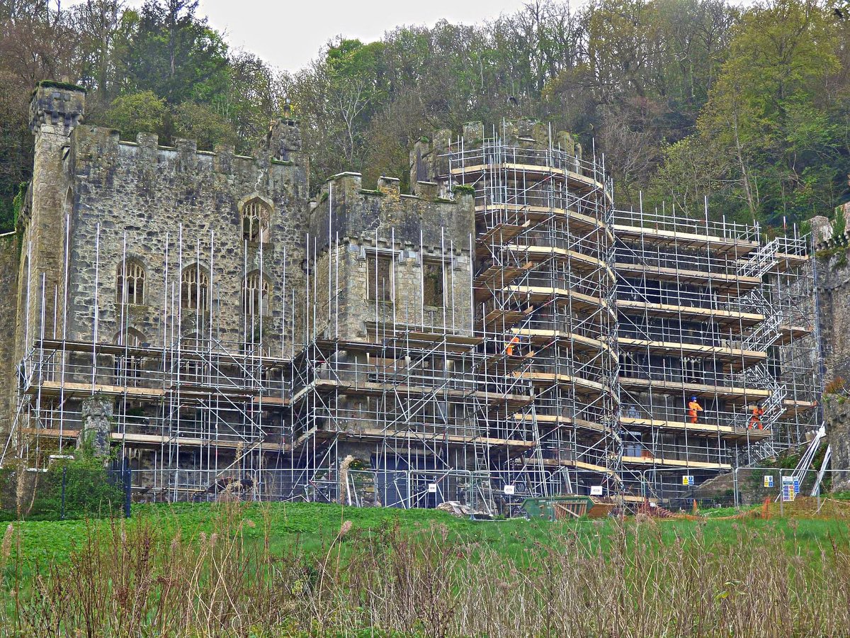 Gwrych_Castle's tweet photo. Scaffolding is going up around Gwrych Castle marking the start of the next phase of restoration. Roofs and floors are being reinstated in areas closed since 1985 as part of a £4.5 million programme. Our sincere thanks to all funders and supporters who have made this possible! https://t.co/2TPezqDWrh