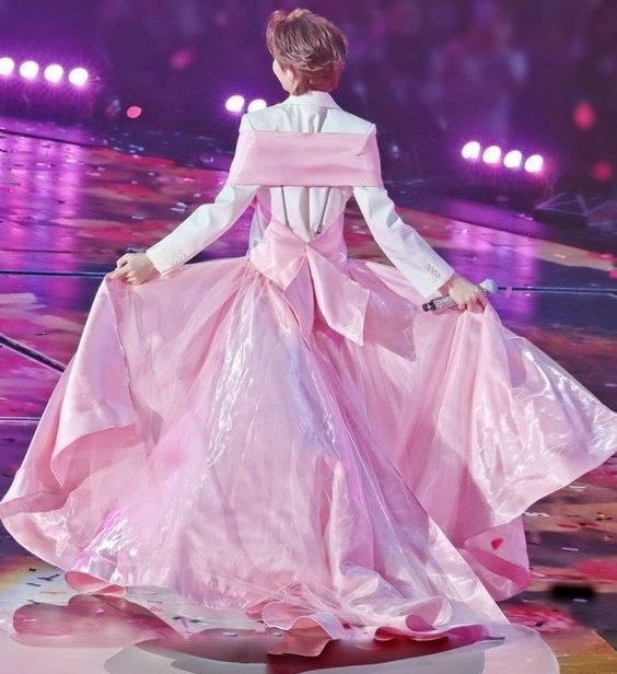 ❀⃯⃝⃯ 🦋ꦿꯧ⸼Nani✧Xuan࿙࿆☁️👑 ZEENUNEW LOUD AND PROUD tweet media