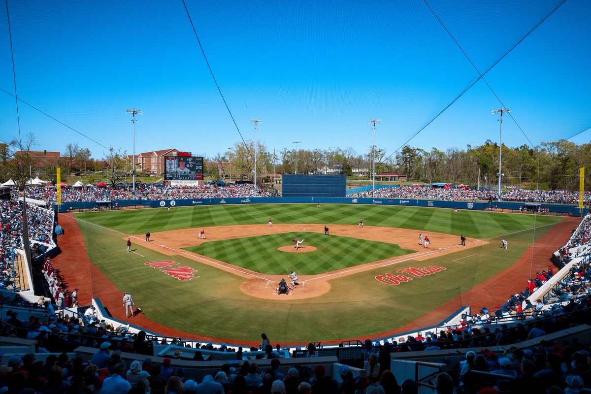Vote Swayze Field for USA Today Best College Baseball Stadium‼️

rebs.us/41DPQdQ
