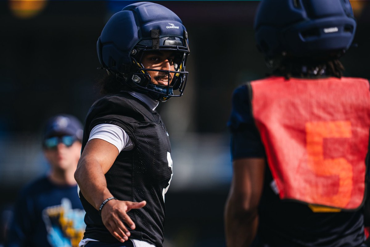 West Virginia Football tweet media