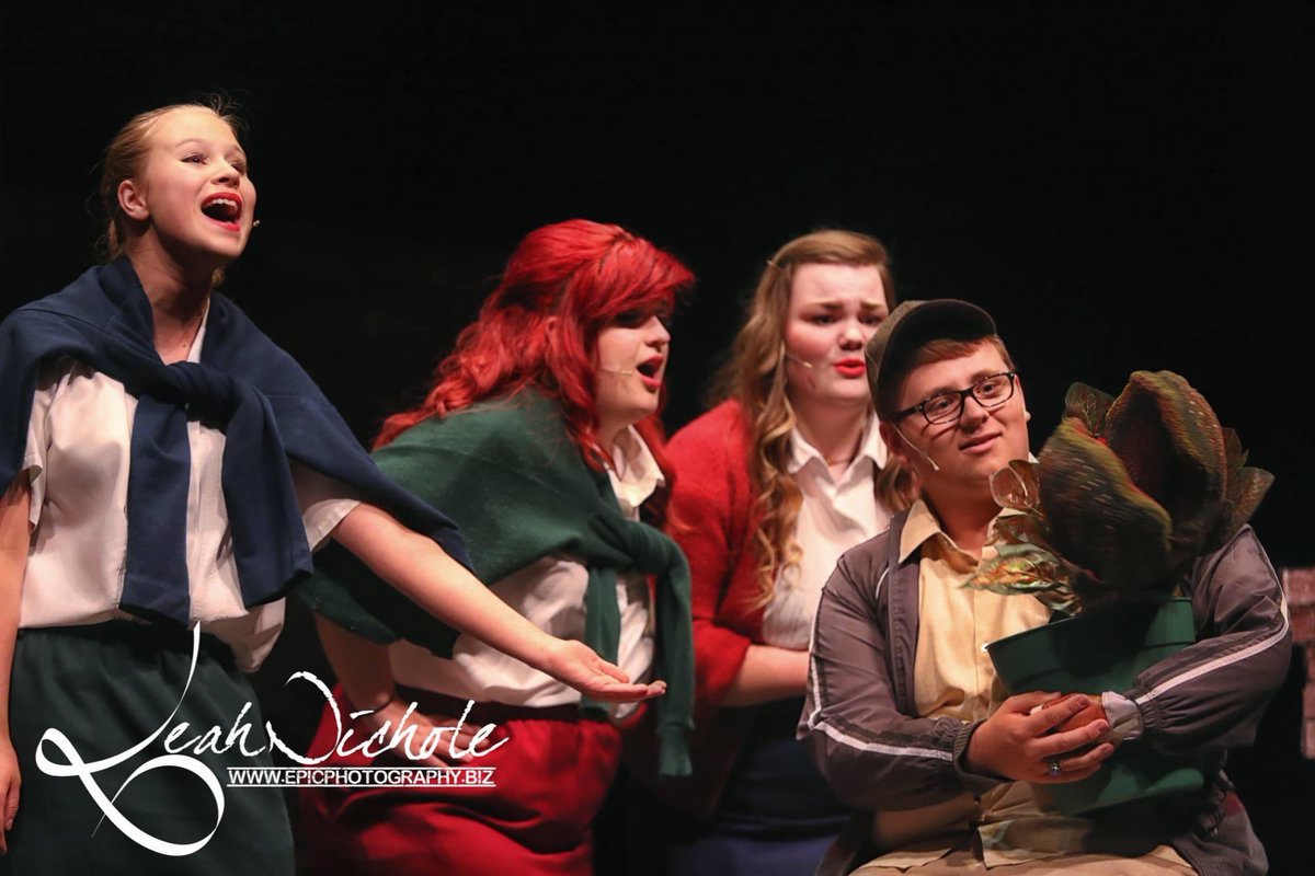 nickoftime_13's tweet photo. @trishapaytas He is so very special to me! I had the privilege of playing Seymour my senior year of high school. https://t.co/Jc3B4S1lMH