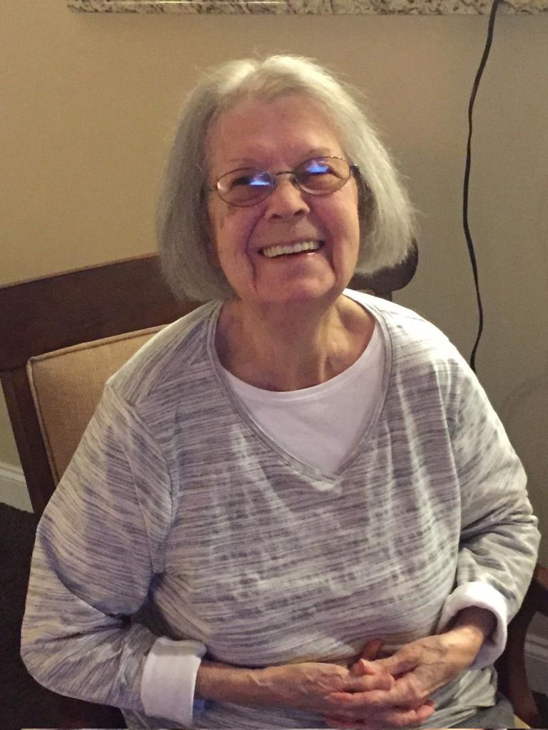 LoiCSound's tweet photo. She contacted me through her daughter via mail. When her daughter sent me a message she was in tears. I assured her that her mom will be back to full health. I studied her case because it was a bit tough and figured out the right protocol for her. Now she’s cancer free 
#cancer https://t.co/MSrjNbPlS6