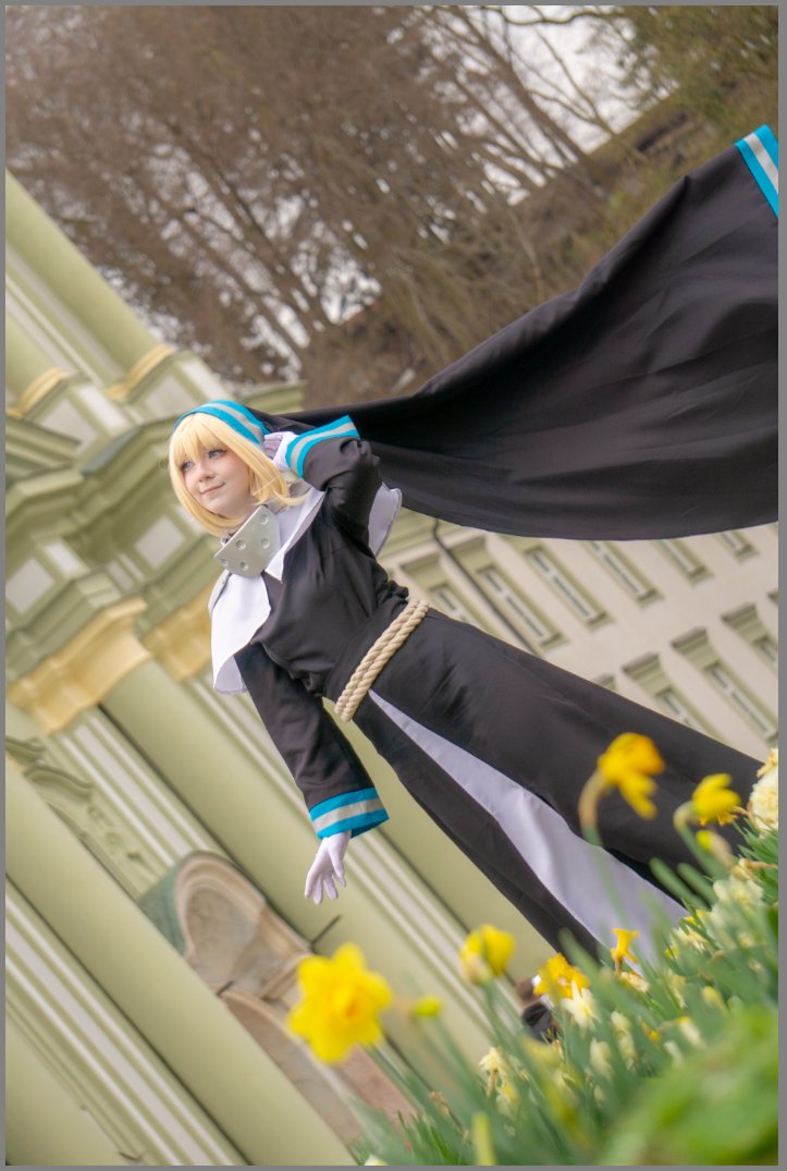 Kumaguchii's tweet photo. Hab meine freundin als Iris aus Fire Force geshooted und ahhh die werden glaub gut https://t.co/aOySbBiPl6