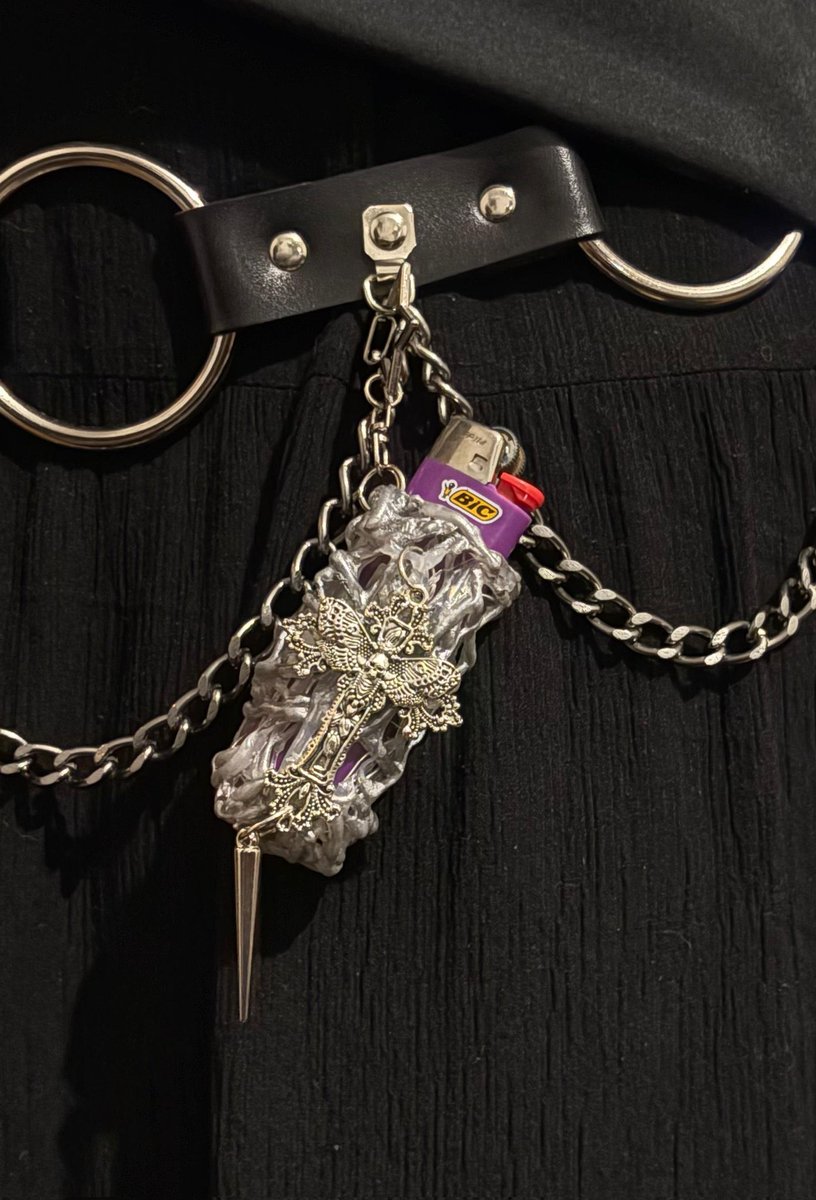 não binário transviado tweet media