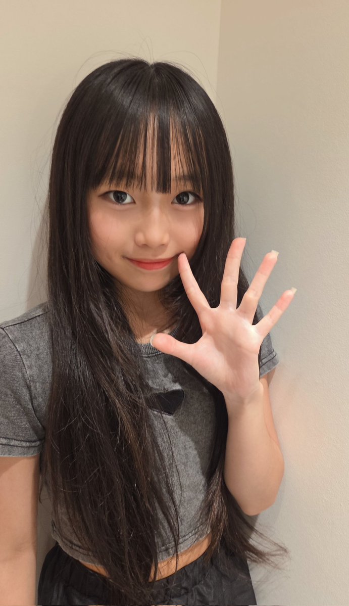 久保田もも tweet media