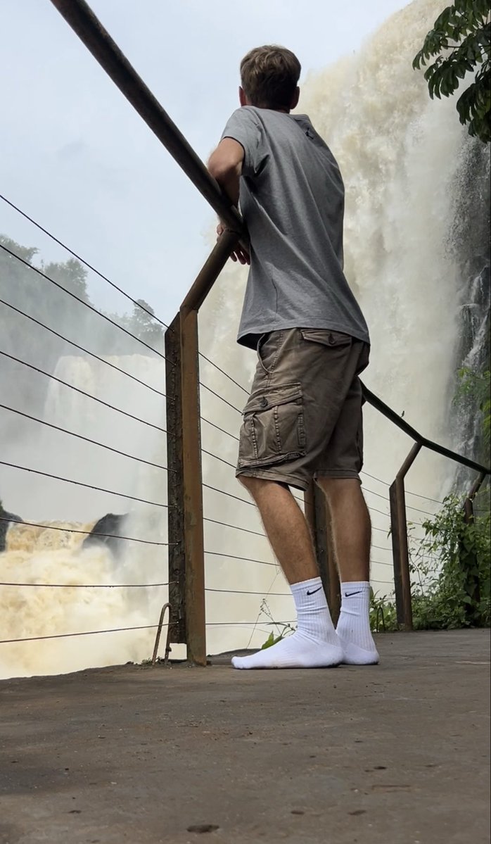 The World in White Socks (4K) tweet media