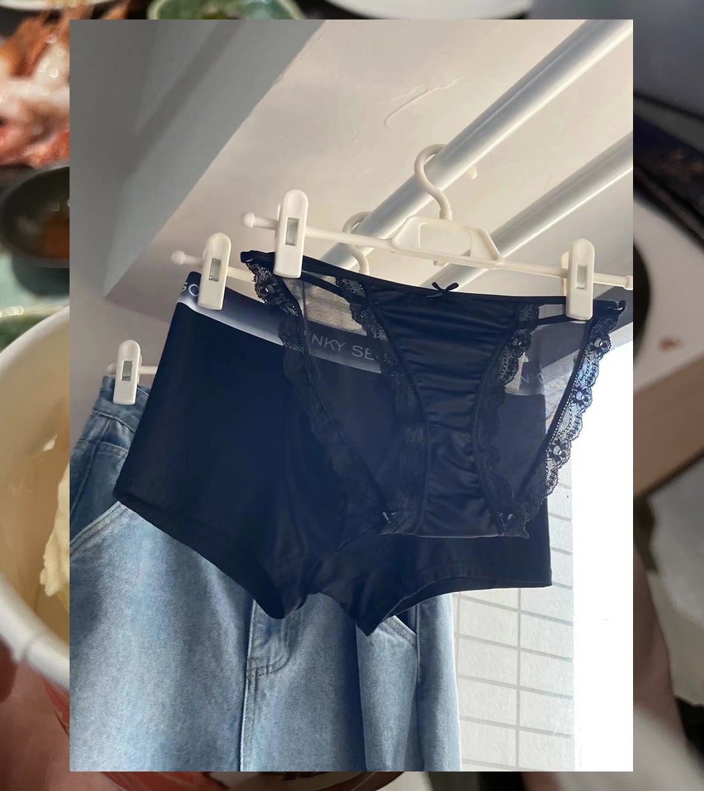 Lisa Fox tweet media