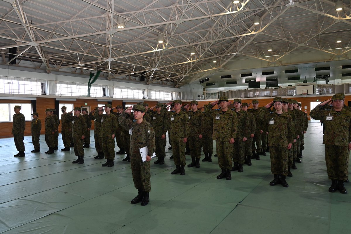 陸上自衛隊目達原駐屯地 tweet media