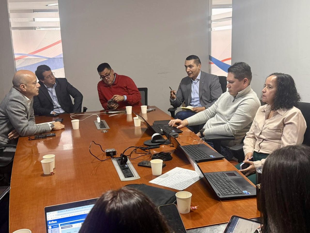 OCTAVIO GUZMÁN tweet media