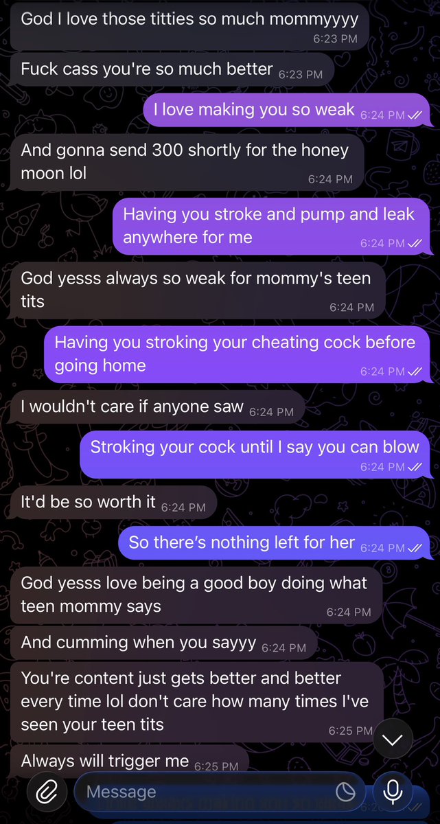 Mommy Alexis tweet media