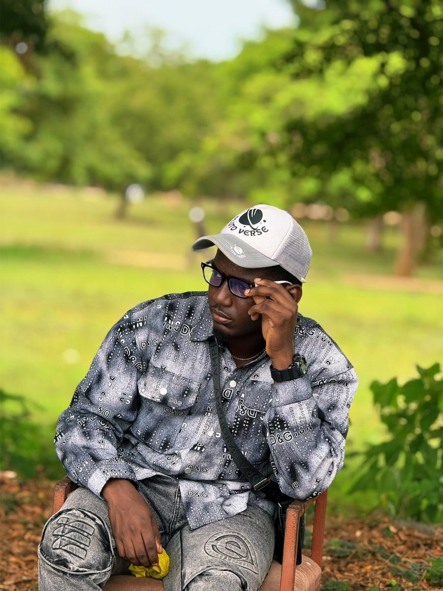 Festus The Designer tweet media