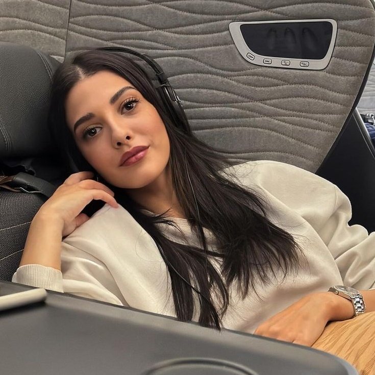 𝓜𝓪𝓱𝓪𝓼𝓼𝓲𝓷𝓮 𝓜𝓮𝓻𝓪𝓫𝓮𝓽 💫 tweet media