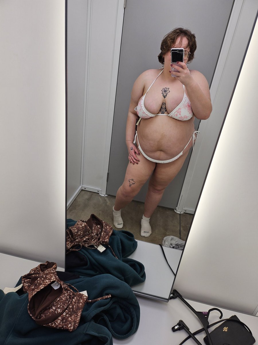 Miss DuPré 🍒 tweet media