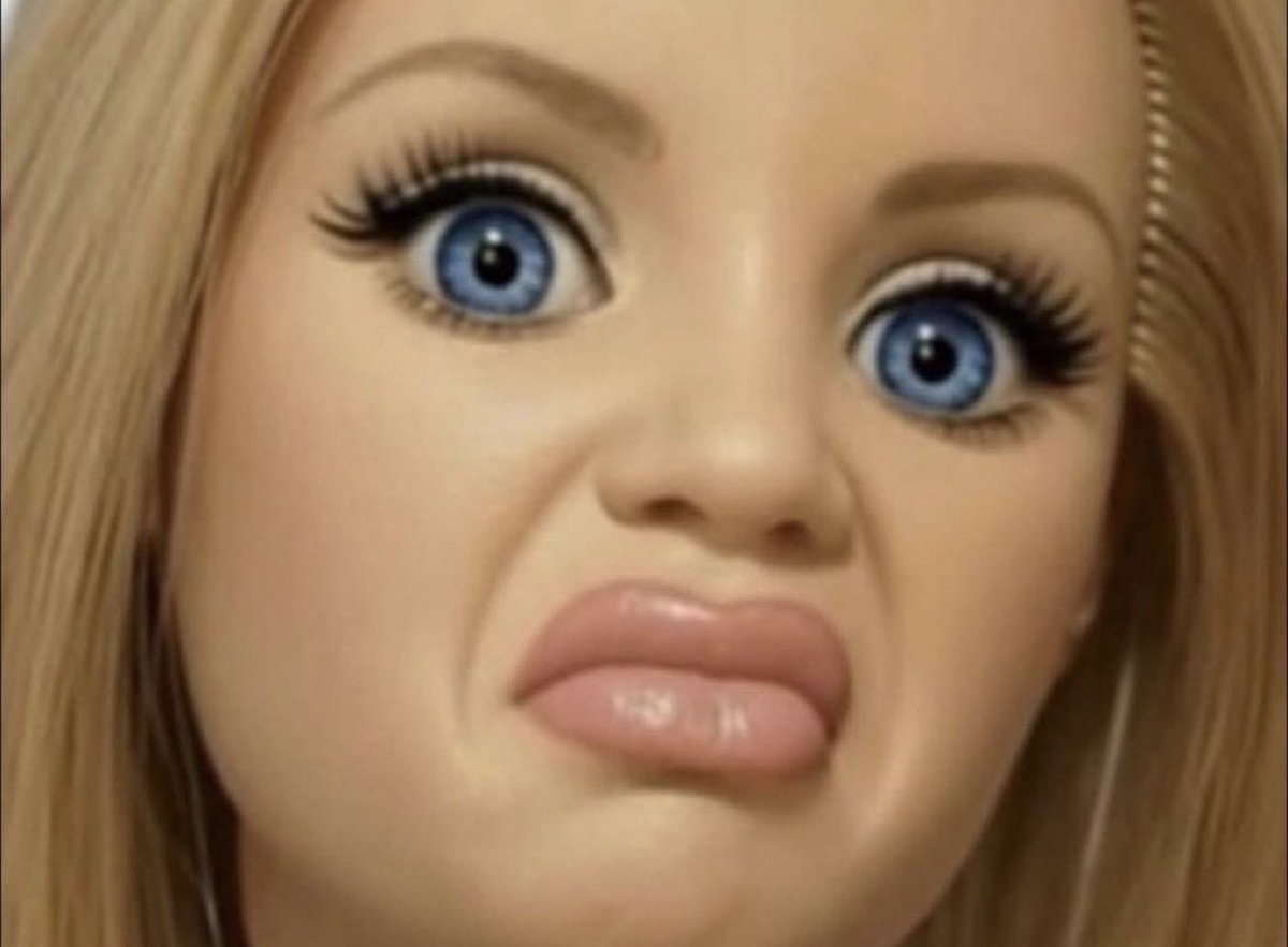 Cuando puedes controlar tus emociones pero no tu rostro:
