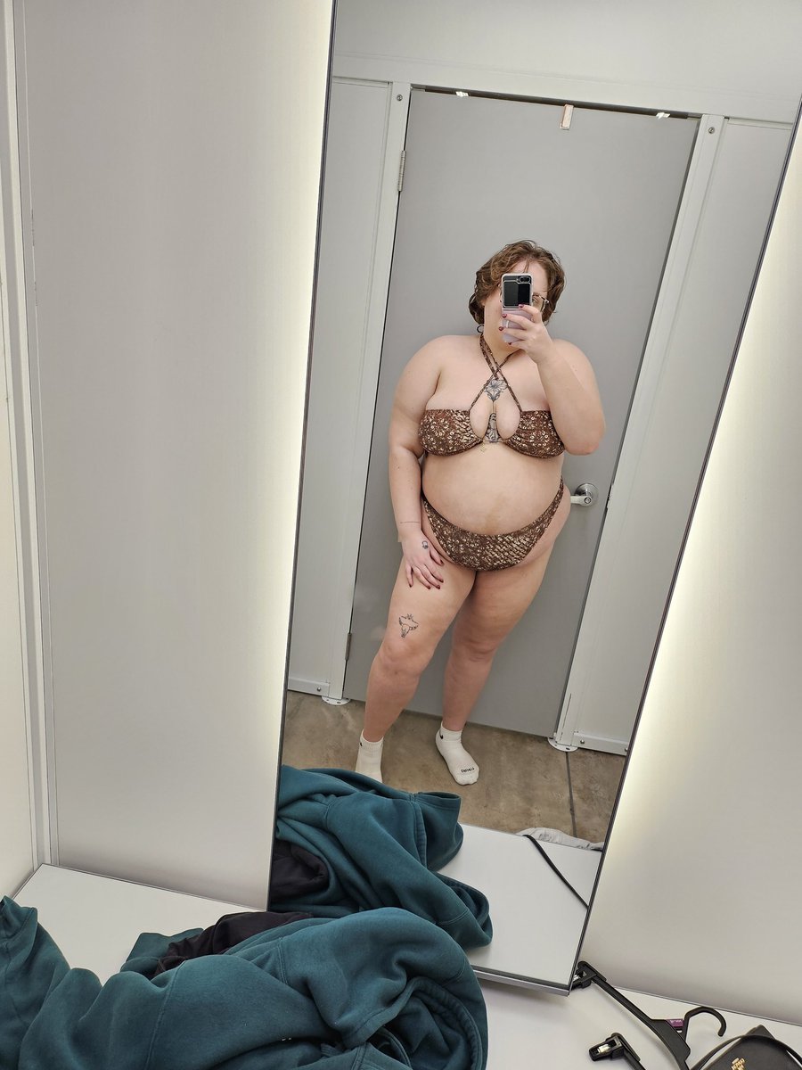 Miss DuPré 🍒 tweet media