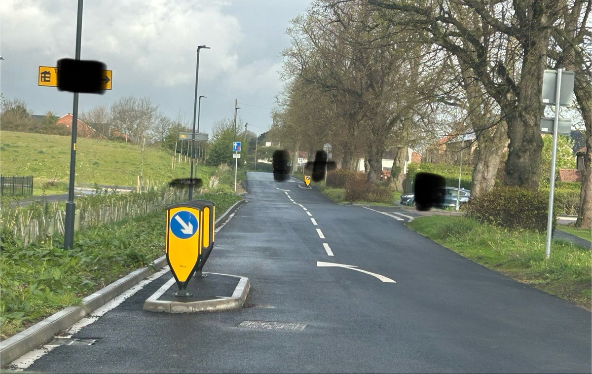 @ChatsWithEm tweet media