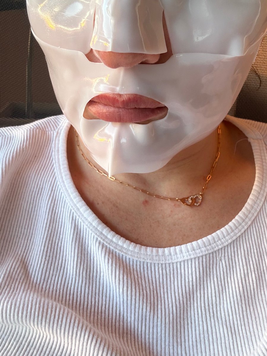la_justiciere_'s tweet image. Ce #soir je fais le remake de The Mask en espérant que qui vous savez 👦🏼 ne se réveille pas. Gros besoin de me #chouchouter 😮‍💨 
Et vous ❓