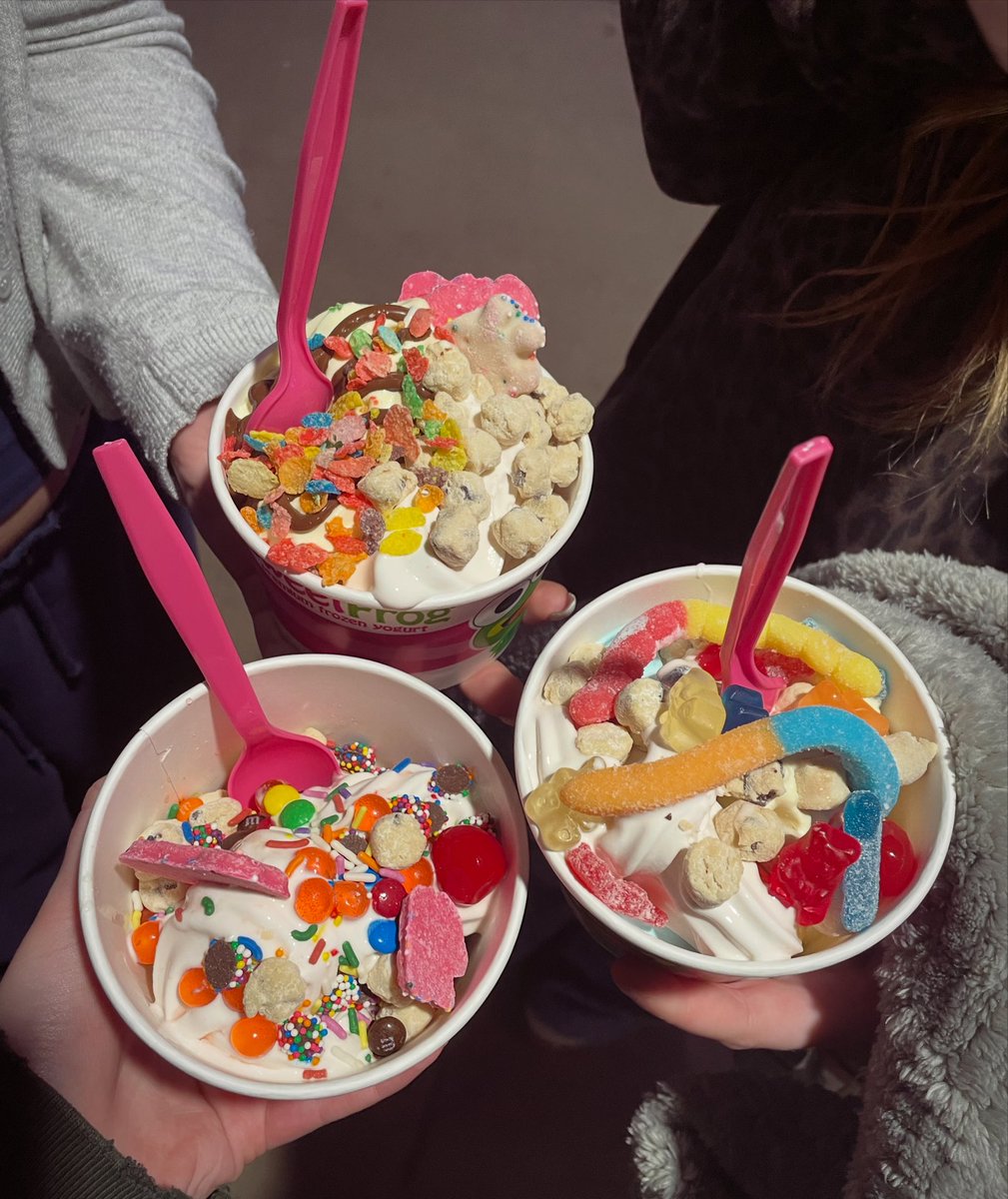 tea | new acc ೀ⋆｡˚ tweet media