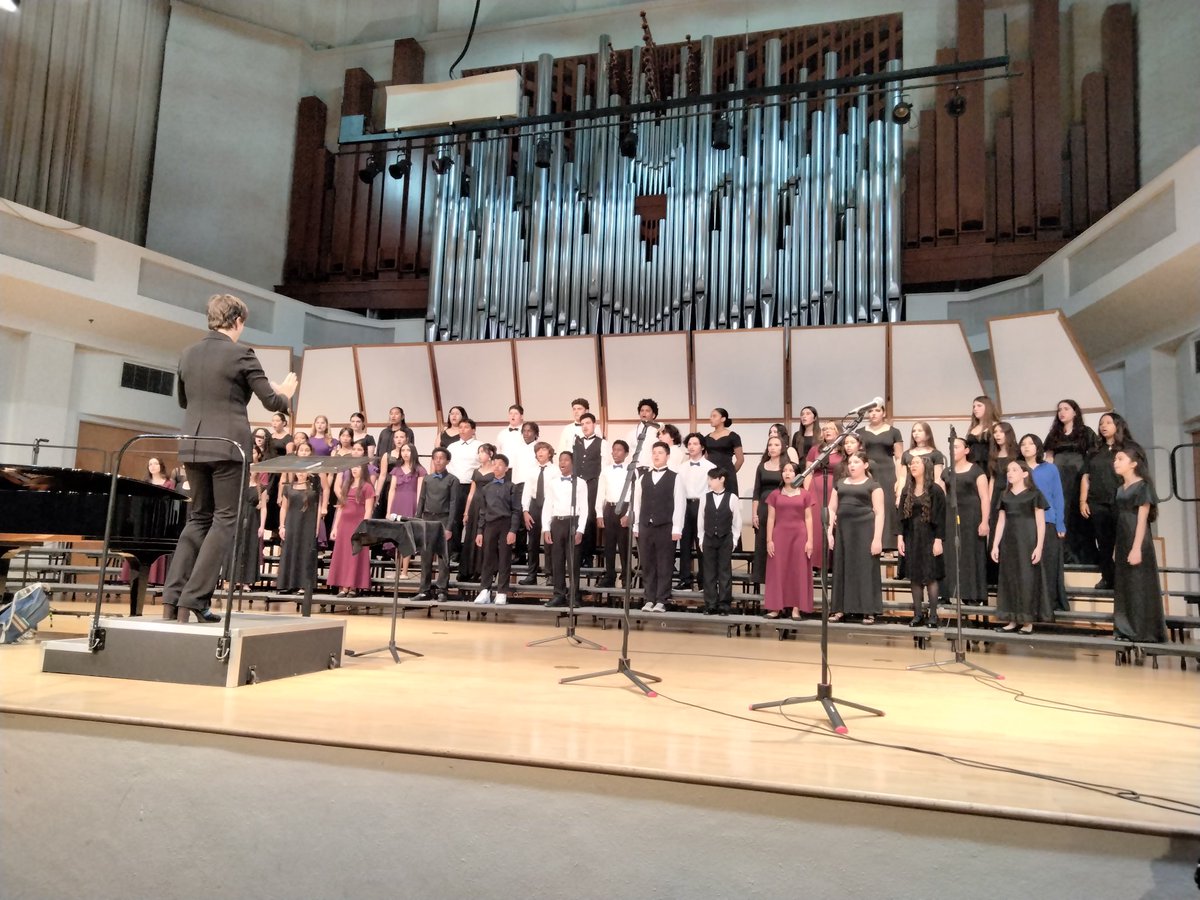 westlakesprep's tweet image. Congratulations to Autumn Vasquez, Melanie Pavoni, Valeria Valencia, Valerie Correa &amp;amp; Victoria Fernandez on their participation in the Superintendent’s Honor Music Festival where they performed for our Superintendent! #pantherpride @MDCPS @SuptDotres