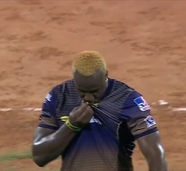 iemSRKian's tweet image. Dilse #TKR