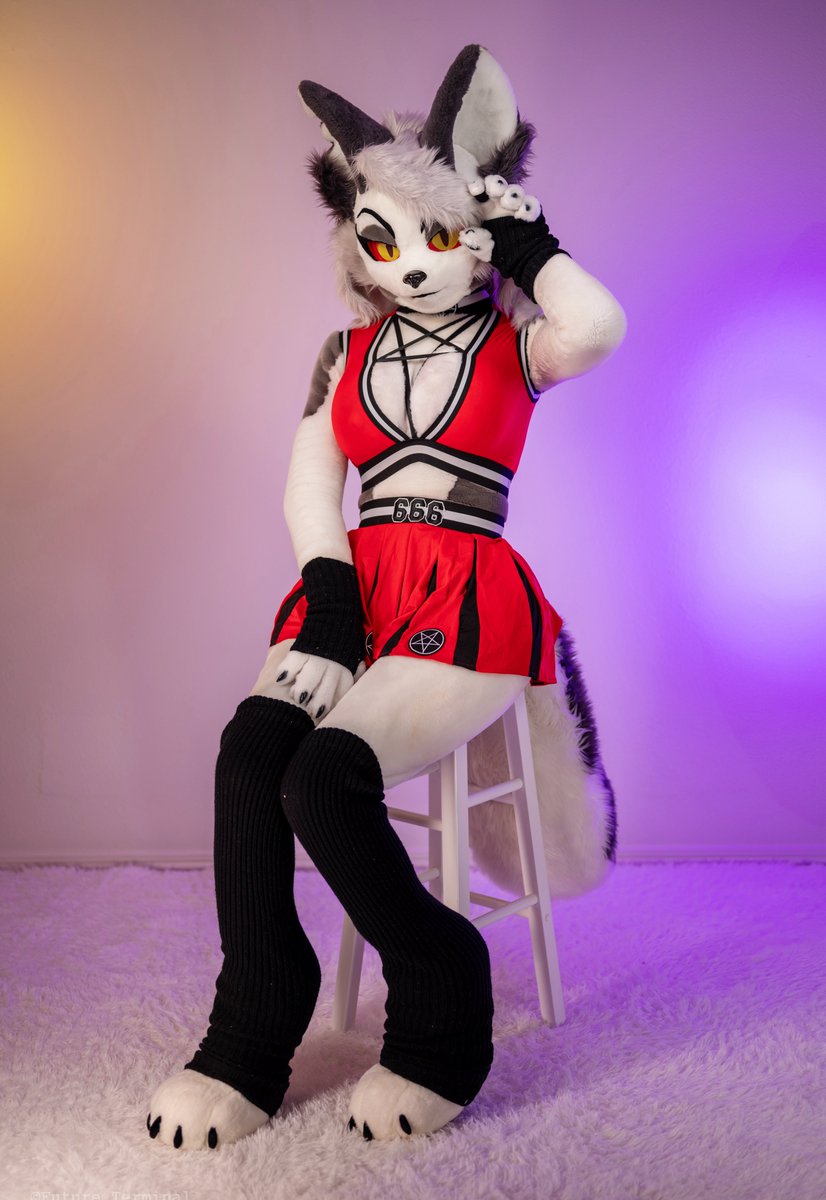 Angry Wolf Girl 🔜 FWA tweet media