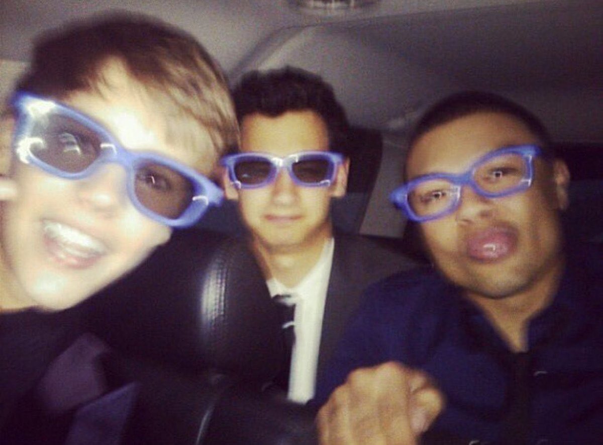 Alfredo Flores tweet media
