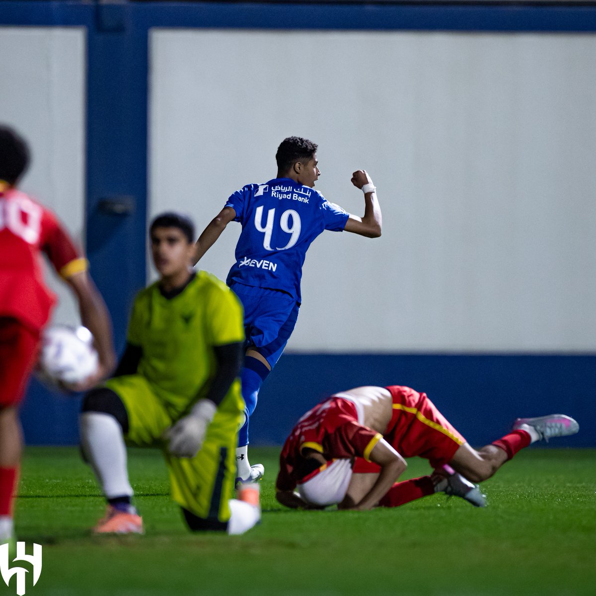 فئات الهلال السنية tweet media