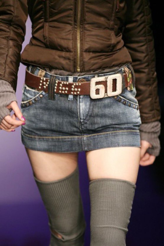 ⋆｡˚𝓚₊˚⊹𝜗❀𝜚 tweet media