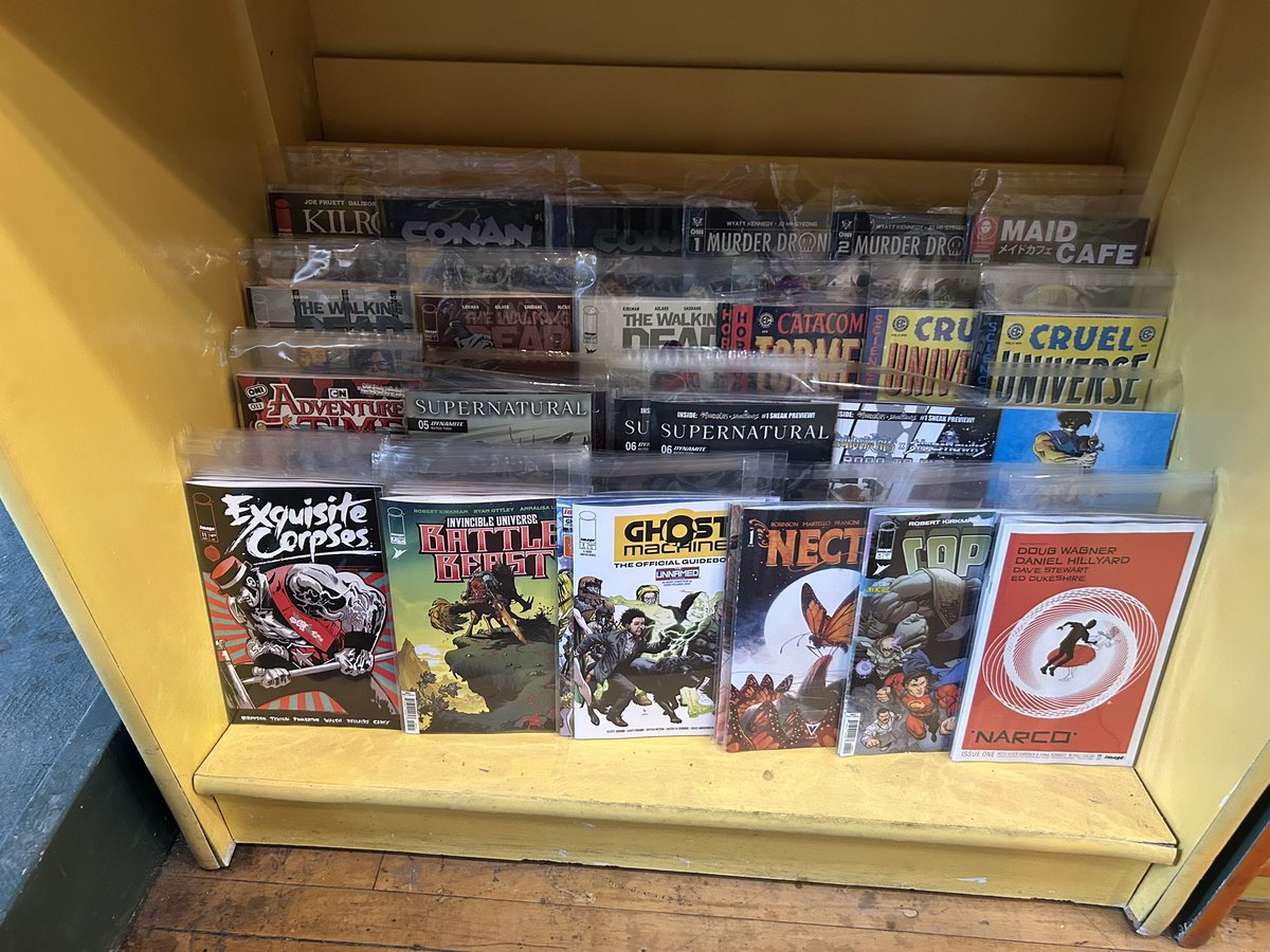 Mostly Comics tweet media
